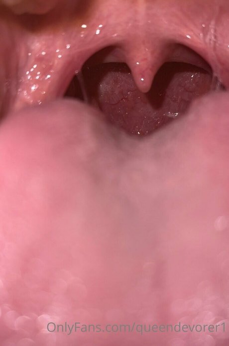 Nacktes geleaktes OnlyFans-Foto von Queendevore1