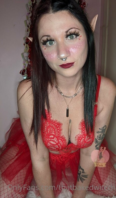 Nacktes geleaktes OnlyFans-Foto von Thatbakedwitcch