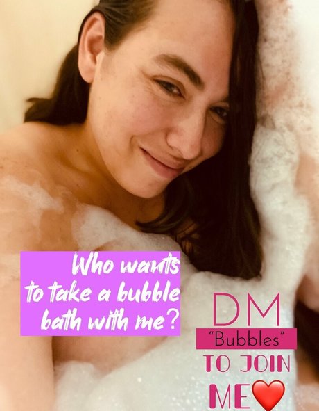 Nacktes geleaktes OnlyFans-Foto von Cutencountry88