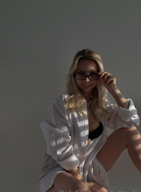 Nacktes geleaktes OnlyFans-Foto von Juttatv