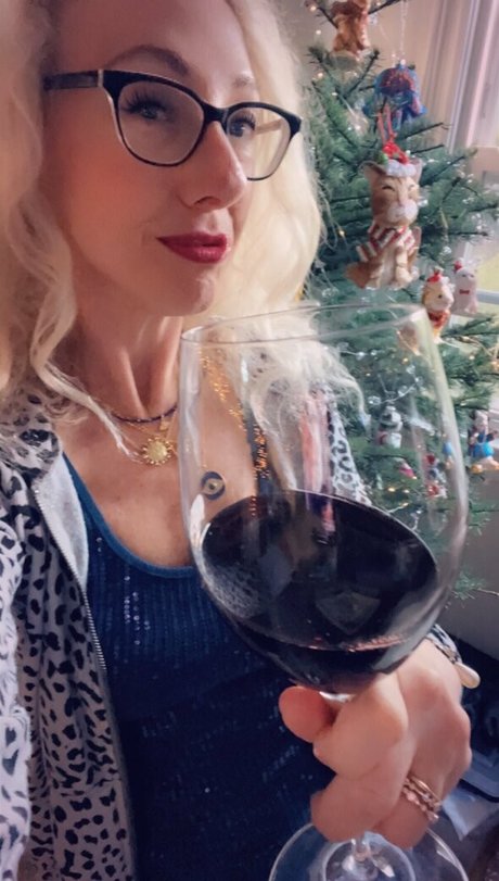 Nacktes geleaktes OnlyFans-Foto von Drlovejoy