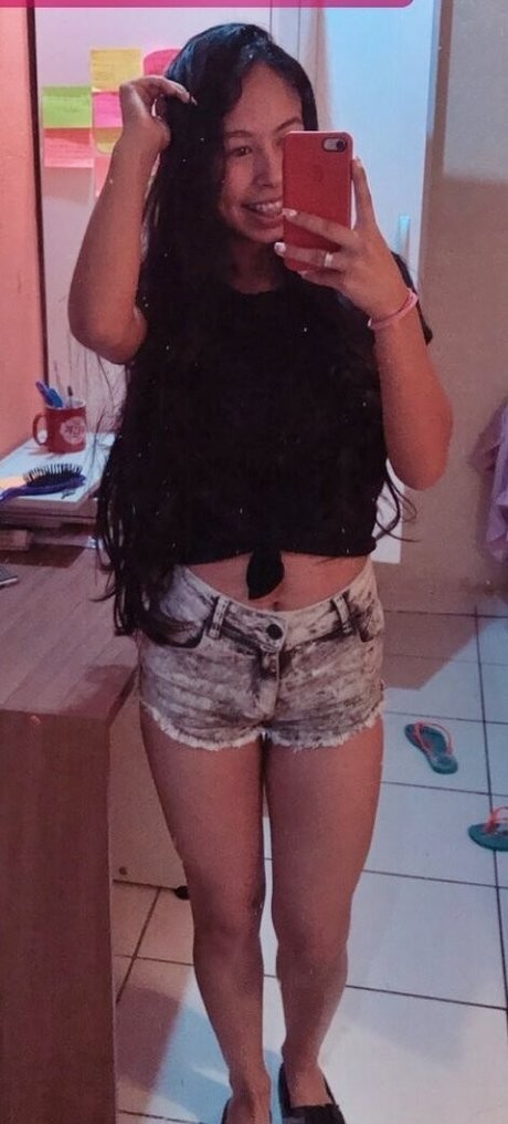 Nacktes geleaktes OnlyFans-Foto von Isadora Drew