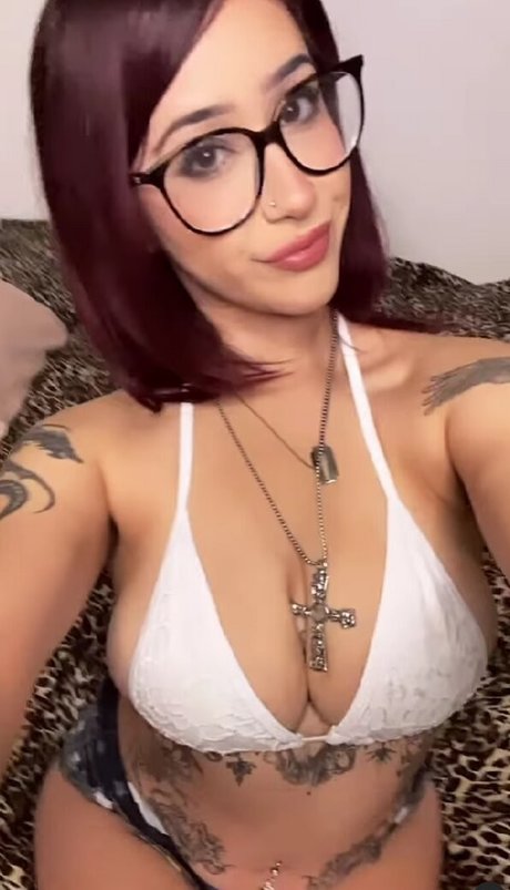 Nacktes geleaktes OnlyFans-Foto von Kukiw0rld