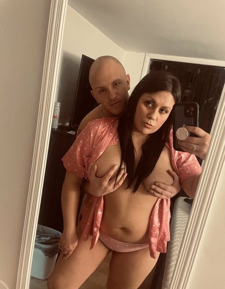 Nacktes geleaktes OnlyFans-Foto von Rantingriley