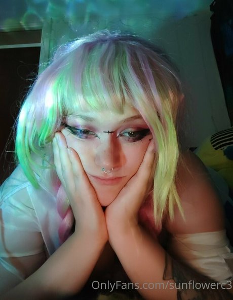 Nacktes geleaktes OnlyFans-Foto von Sunflowerc3