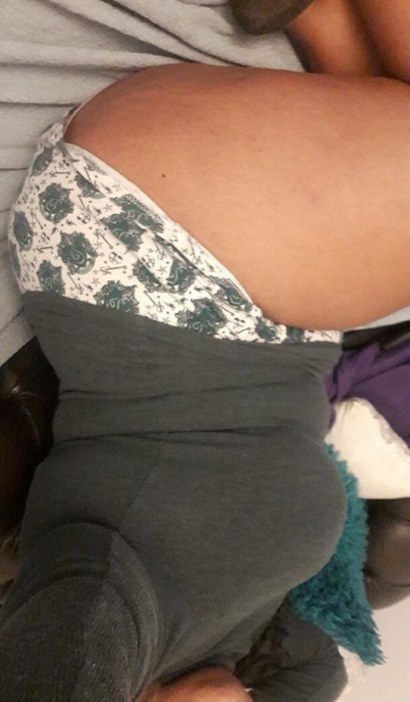 Nacktes geleaktes OnlyFans-Foto von Sillytilly