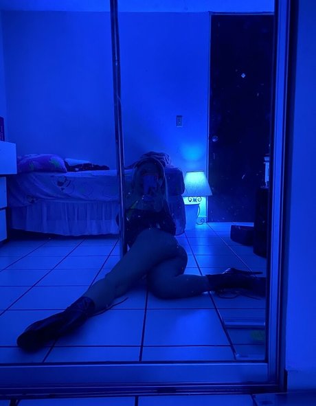Nacktes geleaktes OnlyFans-Foto von Vivianasofia