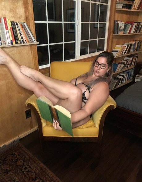 Nacktes geleaktes OnlyFans-Foto von Roselareine