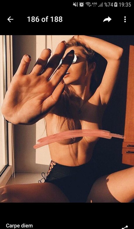 Nacktes geleaktes OnlyFans-Foto von Tanita Le
