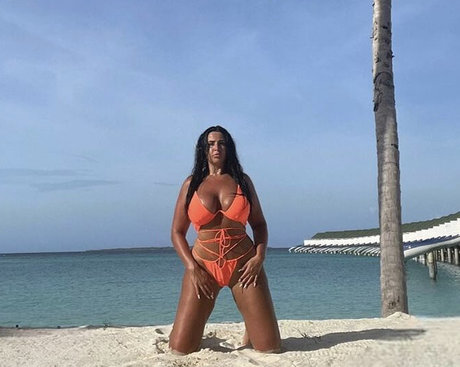 Nacktes geleaktes OnlyFans-Foto von Katrina Louise Paul