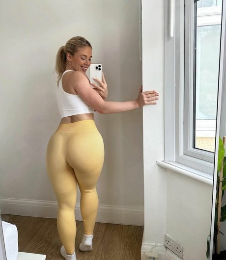 Nacktes geleaktes OnlyFans-Foto von Hughesyfit