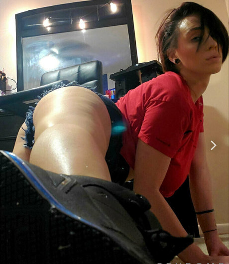 Nacktes geleaktes OnlyFans-Foto von Yourstrulyyyyyyyyyy