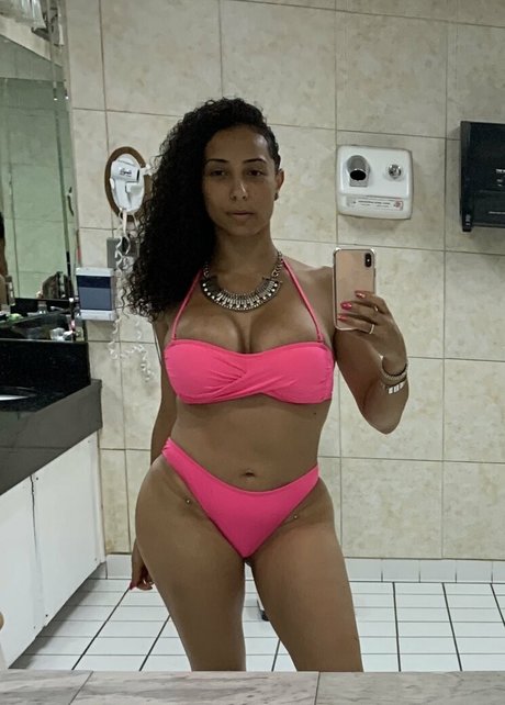 Nacktes geleaktes OnlyFans-Foto von Queensotrill