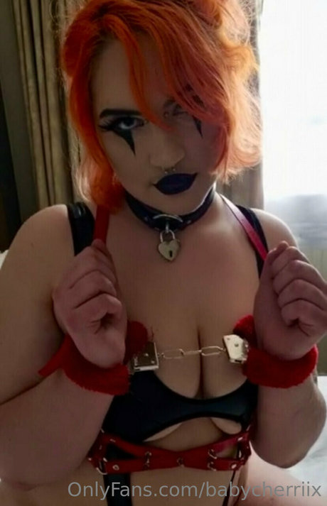 Nacktes geleaktes OnlyFans-Foto von Babycherriix