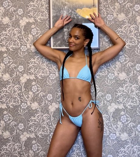 Nacktes geleaktes OnlyFans-Foto von Freema Agyeman