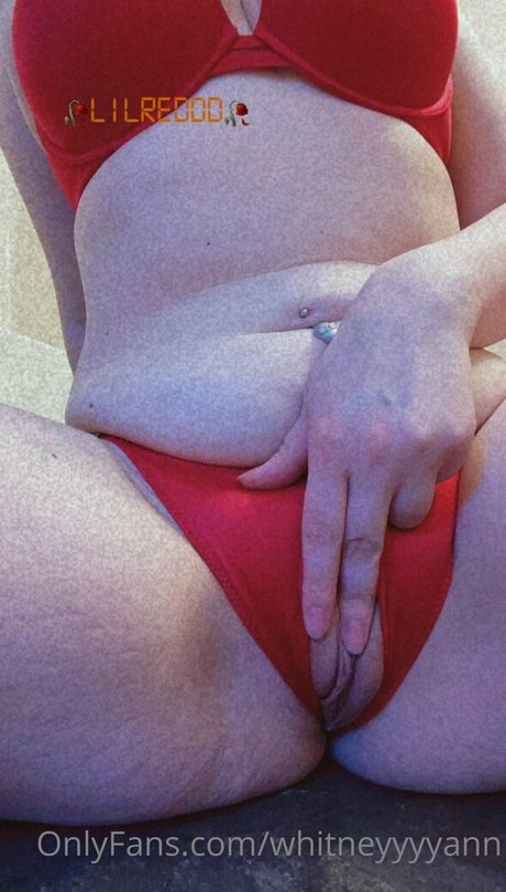 Nacktes geleaktes OnlyFans-Foto von Whitneyyyyann