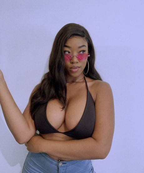 Thecleopatraway