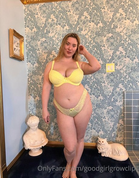 Nacktes geleaktes OnlyFans-Foto von Goodgirlgrowclips
