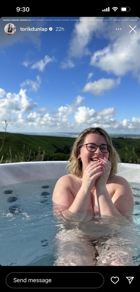 Nacktes geleaktes OnlyFans-Foto von Tori Dunlap