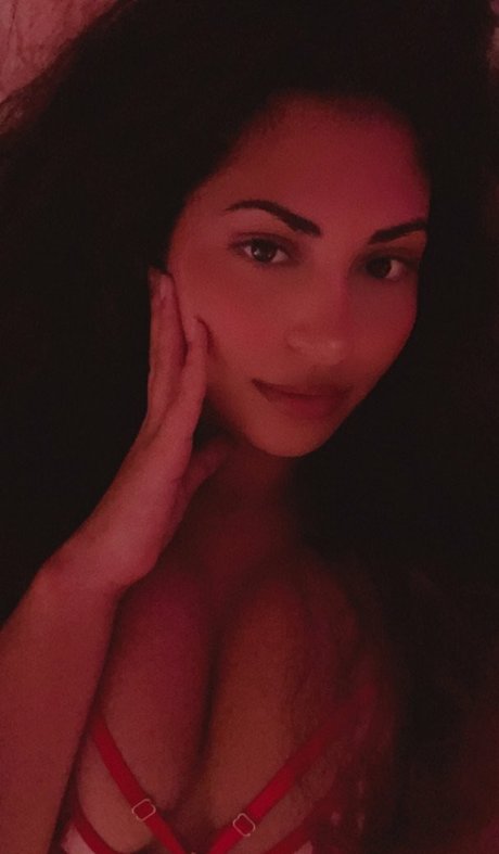 Nacktes geleaktes OnlyFans-Foto von Venezuelan
