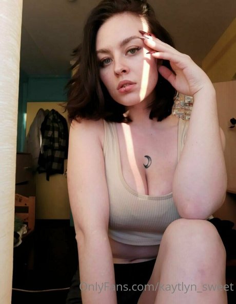 Nacktes geleaktes OnlyFans-Foto von Kayteensweet