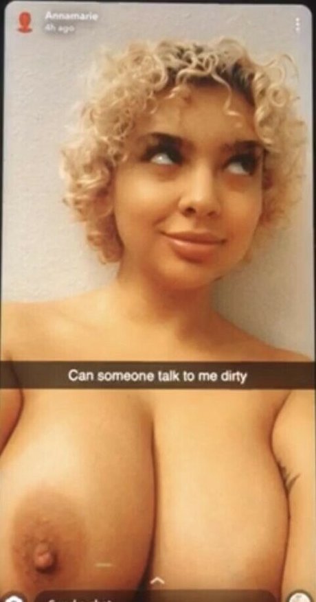 Nacktes geleaktes OnlyFans-Foto von Anna Marie Sarai