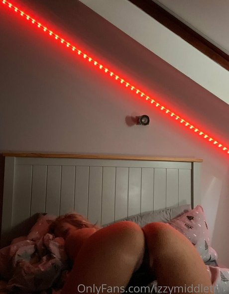 Izzymiddleton
