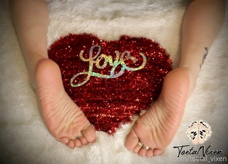 Nacktes geleaktes OnlyFans-Foto von Toetalvixen