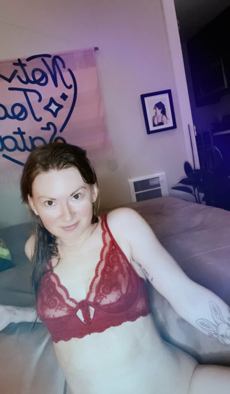 Nacktes geleaktes OnlyFans-Foto von Cathyreisenwitz