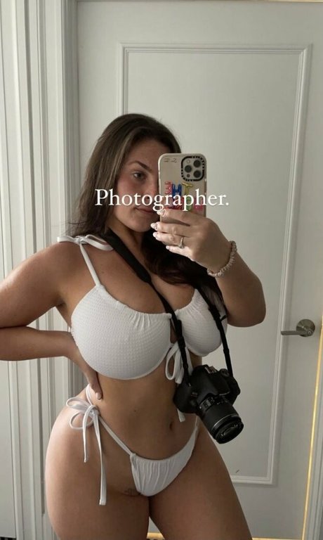 Nacktes geleaktes OnlyFans-Foto von Youcancallmelt