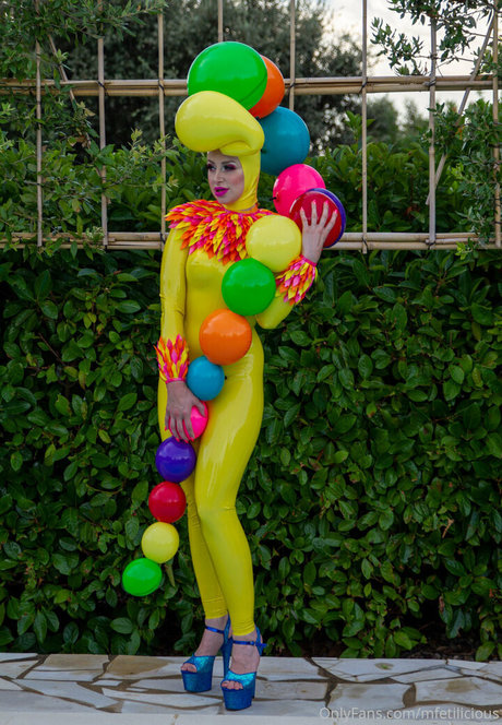 Mfetilicious