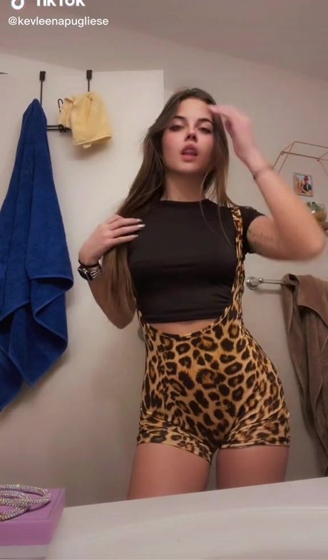 Nacktes geleaktes OnlyFans-Foto von Kevpugliese