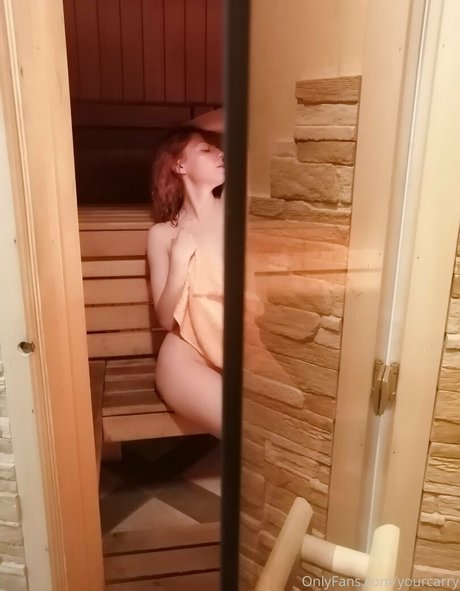 Nacktes geleaktes OnlyFans-Foto von Yourcarry