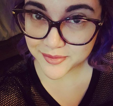 Nacktes geleaktes OnlyFans-Foto von Serenitaboo