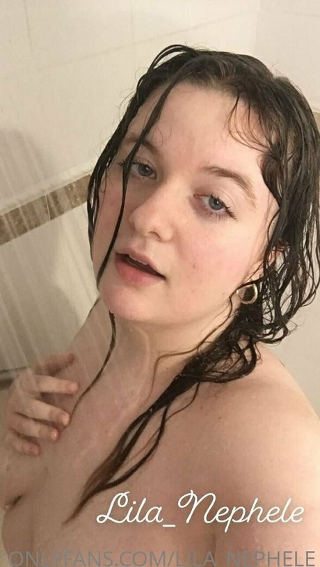 Lila_nephele