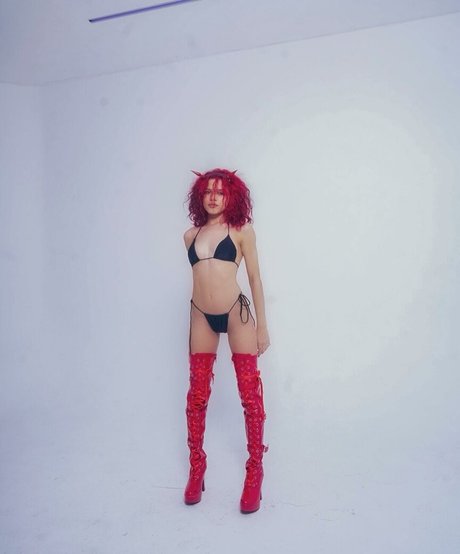 Nacktes geleaktes OnlyFans-Foto von Scarletsblade