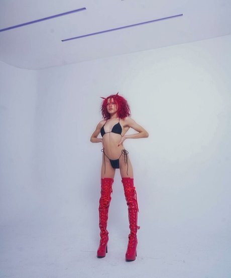 Nacktes geleaktes OnlyFans-Foto von Scarletsblade