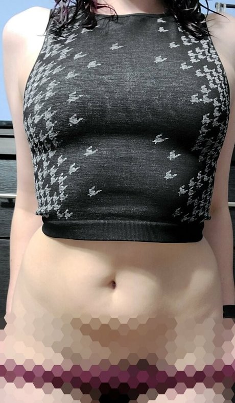 Nacktes geleaktes OnlyFans-Foto von Tearexqueen