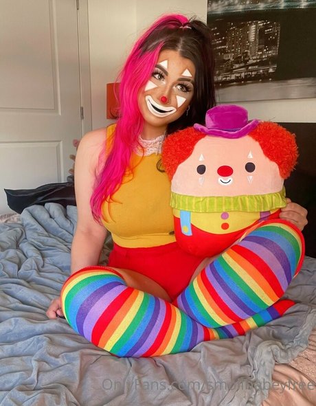 Smollbabeyfree