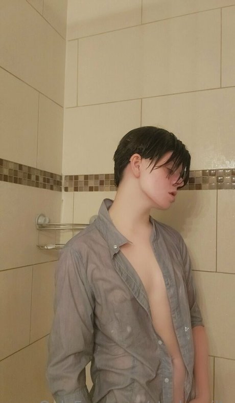 Nacktes geleaktes OnlyFans-Foto von Starkzzzilla
