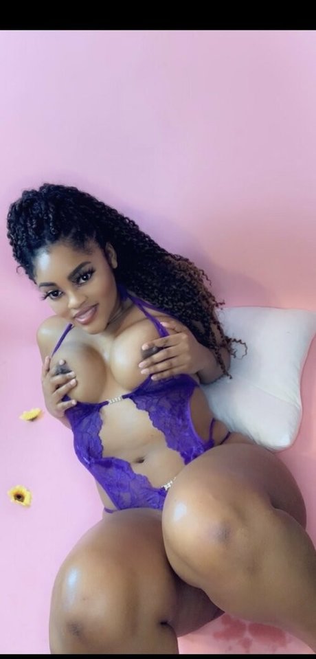 Nacktes geleaktes OnlyFans-Foto von Katheartwell