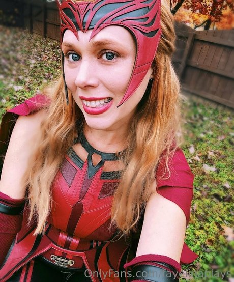 Fayelinaplays