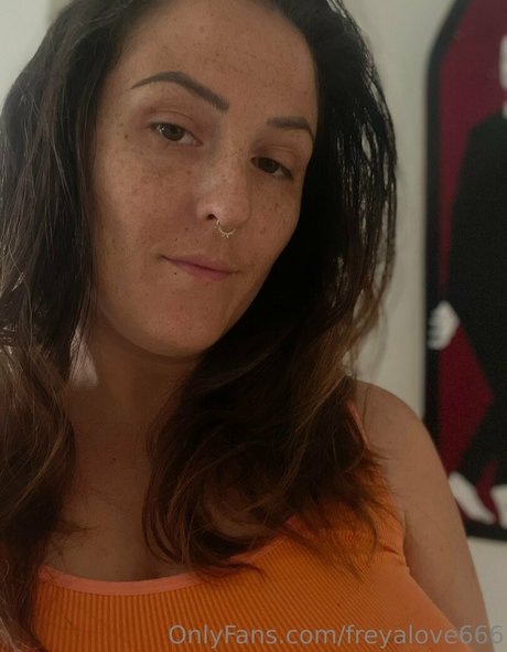 Nacktes geleaktes OnlyFans-Foto von Freyalove666
