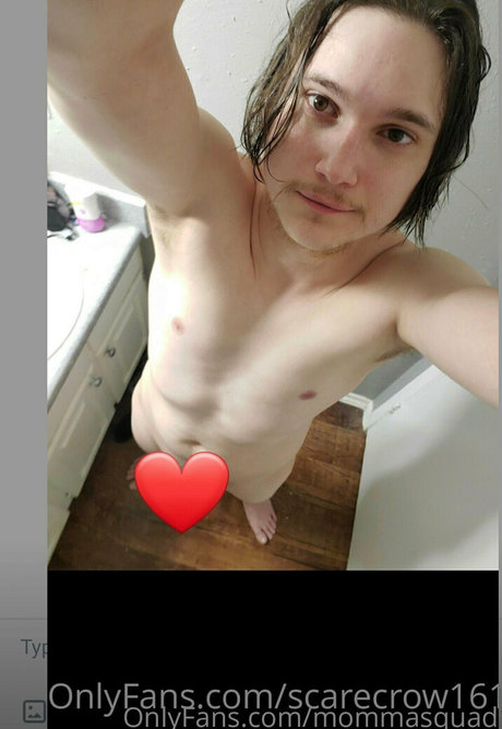 Nacktes geleaktes OnlyFans-Foto von Mommasquad