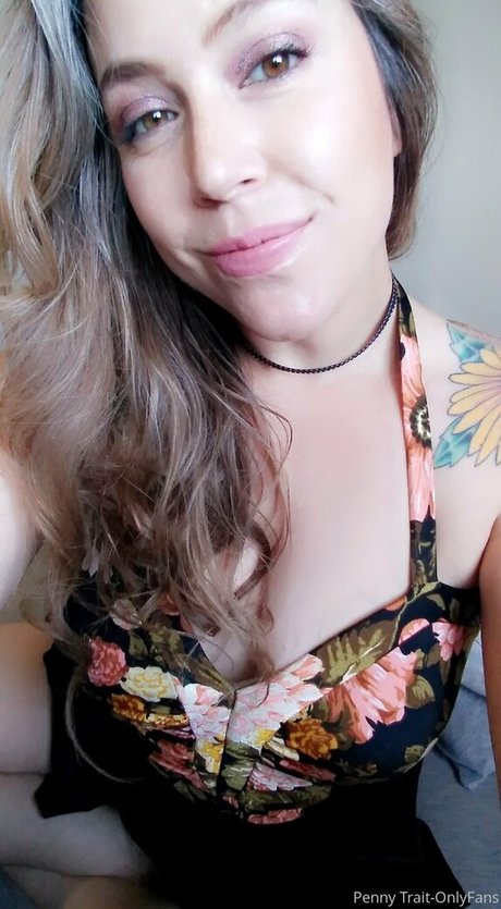 Nacktes geleaktes OnlyFans-Foto von Pennytrait