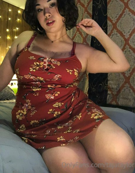 Nacktes geleaktes OnlyFans-Foto von Tajataylor