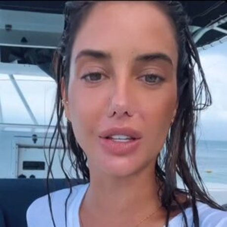 Nacktes geleaktes OnlyFans-Foto von Julie Bertin