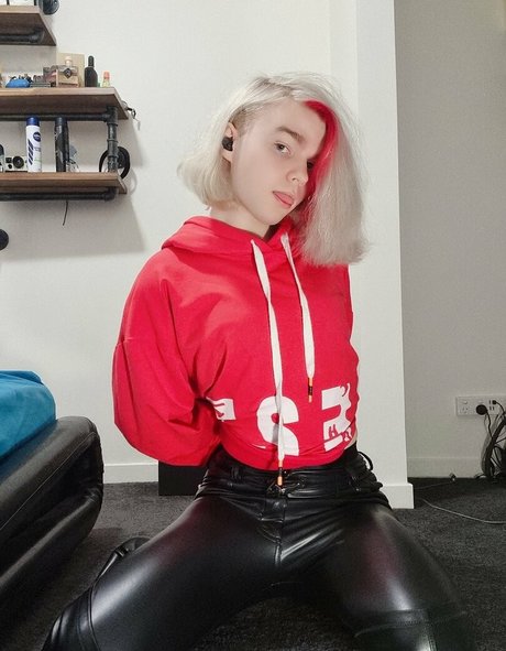 Nacktes geleaktes OnlyFans-Foto von Tipsyminx