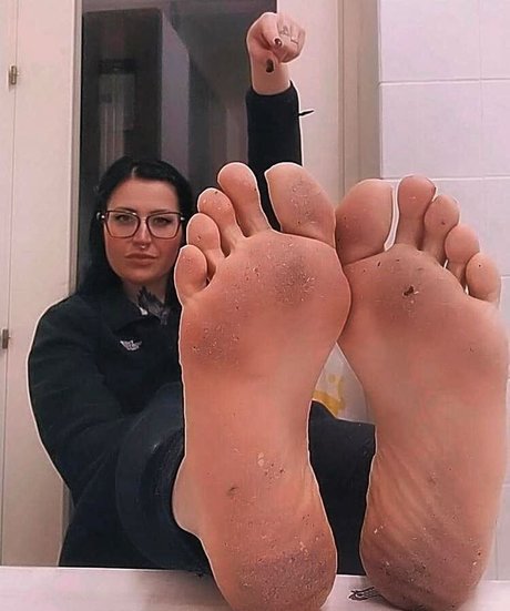 Nacktes geleaktes OnlyFans-Foto von Lucrezia Domina