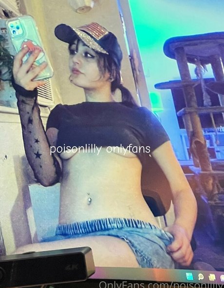 Poisonlilly